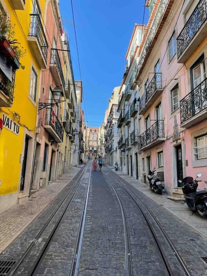 Bica Inn Cozy Apartament Lisbon Bagian luar foto